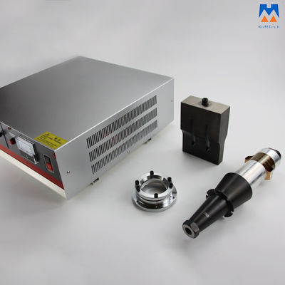2.6KW آلة لحام بالموجات فوق الصوتية مع محول الطاقة والقرن