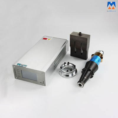 مجموعة اللحام بالموجات فوق الصوتية 15 كيلو هرتز 2600 واط مع محول الطاقة الرقمي PLC والقرن